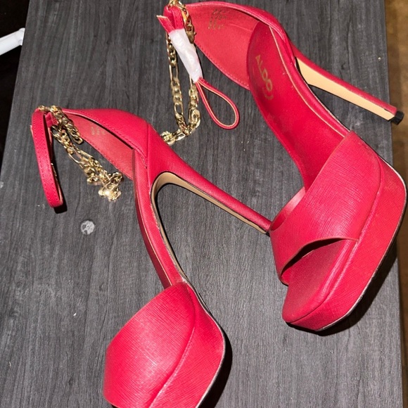 ALDO Red Stilleto Platform Heels - Picture 3 of 4
